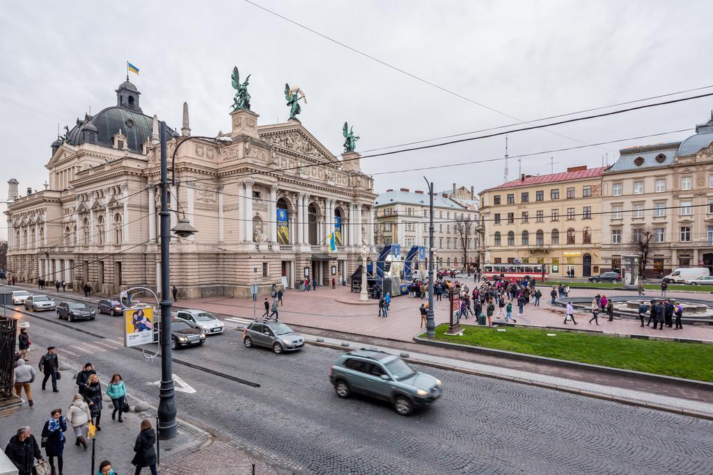 Romari Проспект Свободи 39 Lviv Exterior photo